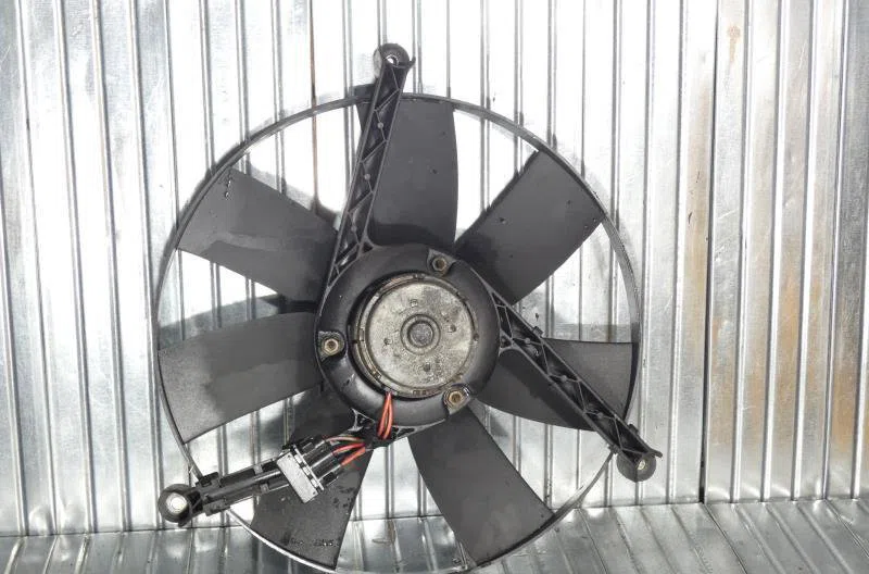 Ventilateur de refroidissement VOLKSWAGEN POLO 3 PHASE 1 occasion