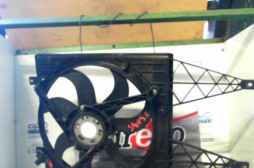 Ventilateur de refroidissement Volkswagen POLO (9N_, 9A_) 1.4 16v (2001-2008) occasion