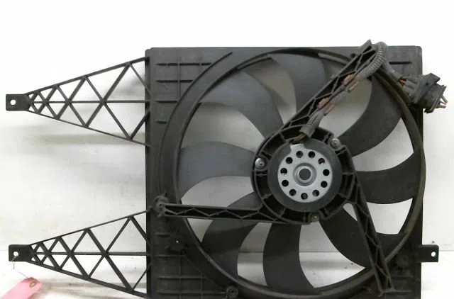 Ventilateur de refroidissement Volkswagen POLO (9N_, 9A_) 1.4 tdi (2001-2005) 5 portes occasion