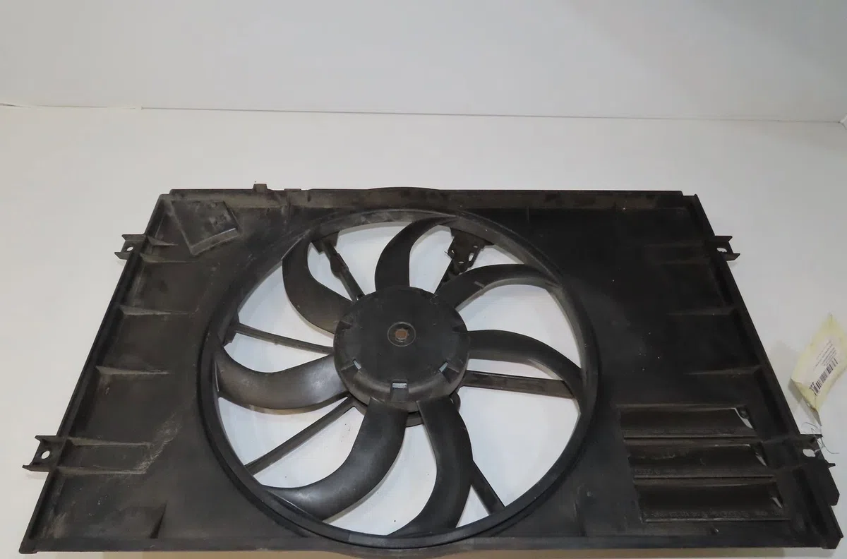 Ventilateur de refroidissement Volkswagen TOURAN (1T1, 1T2) 1.9 tdi (2003-2004) 5 portes occasion
