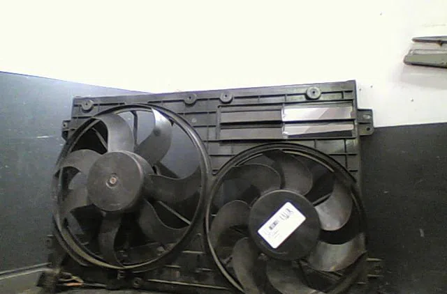 Ventilateur de refroidissement VOLKSWAGEN TOURAN 2004 occasion