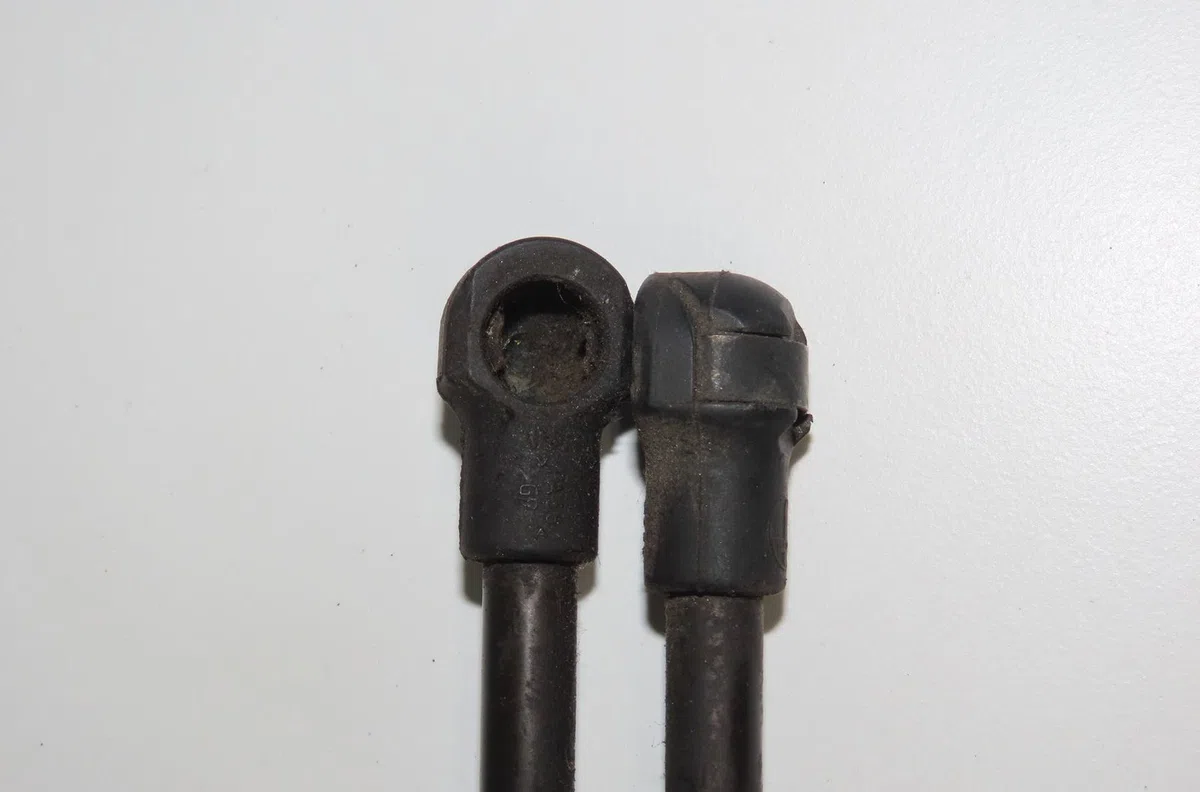 Verin d capot PEUGEOT 406 1998 occasion