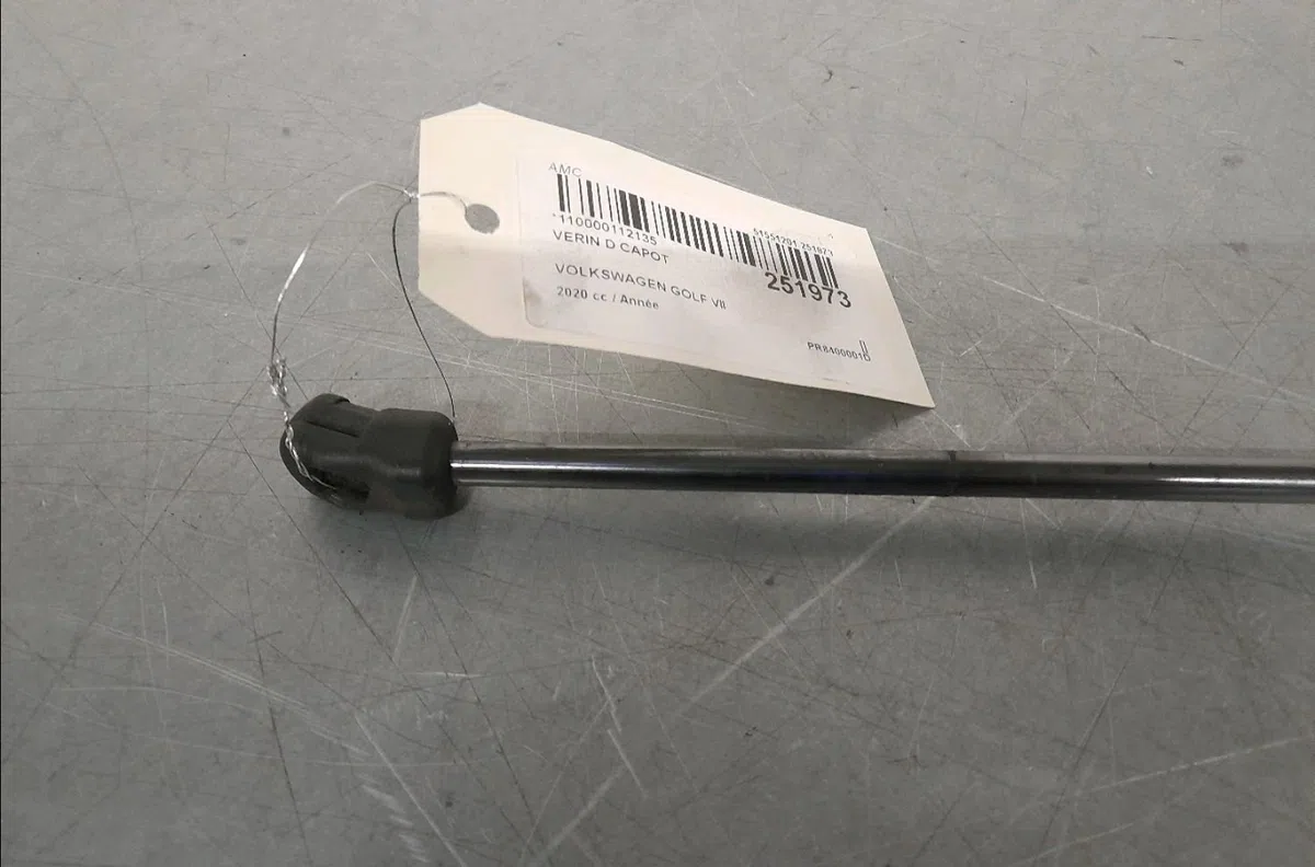 Verin d capot Volkswagen GOLF VII (5G1, BQ1, BE1, BE2) 1.0 tsi (2015-2020) occasion