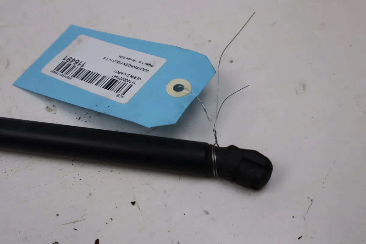 Verin d capot Volkswagen POLO (9N_, 9A_) 1.9 sdi (2001-2009) occasion