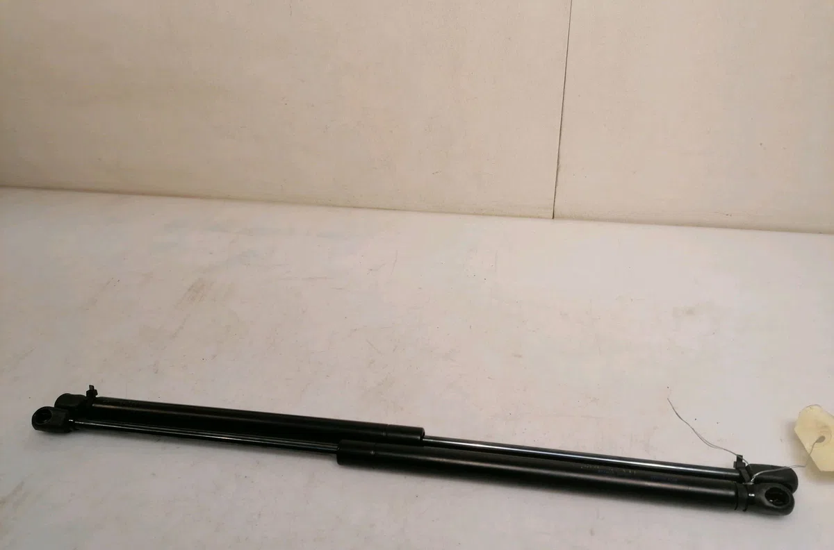 Verin droit coffre arrière Volkswagen EOS (1F7, 1F8) 2.0 tdi (2006-2008) occasion
