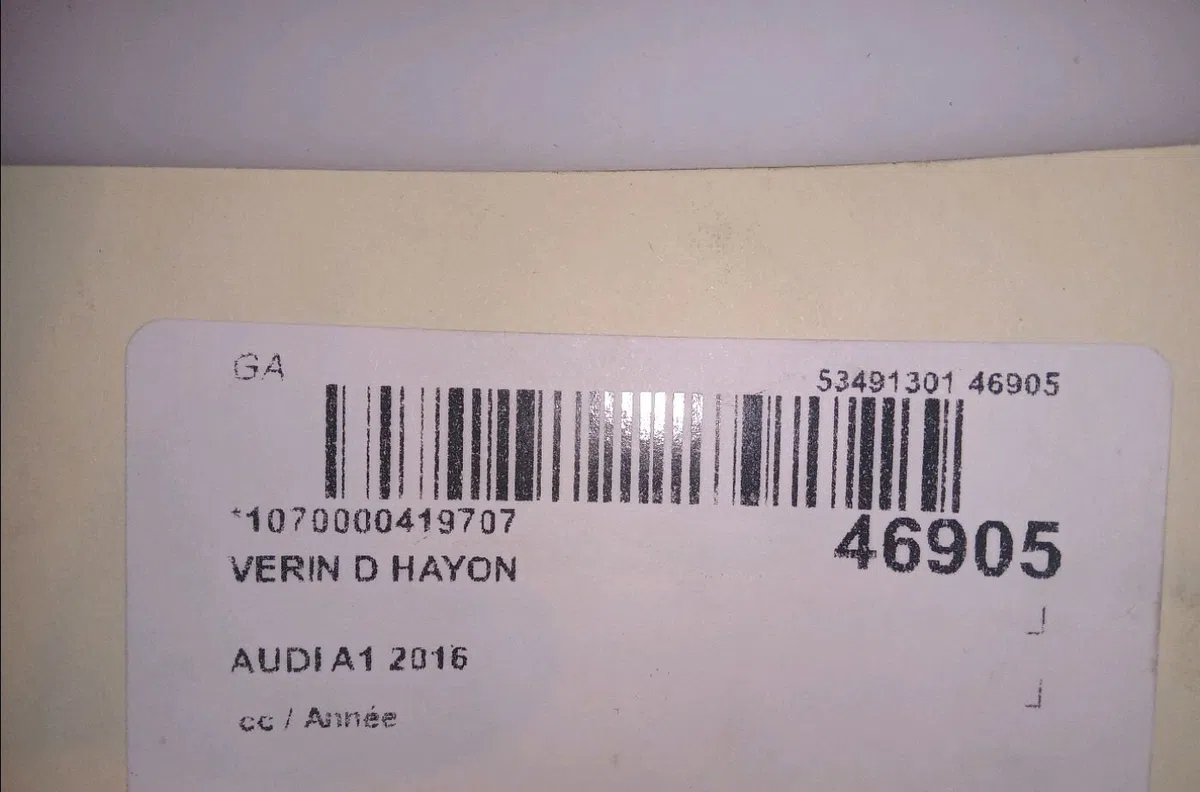 Verin droit hayon Audi A1 Sportback (8XA, 8XF) 1.4 tdi (2014-2018) occasion