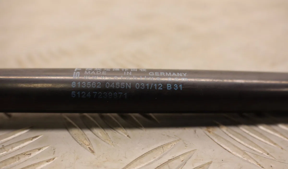 Verin droit hayon Bmw 1 (F20) 116 i (2015-2019) occasion