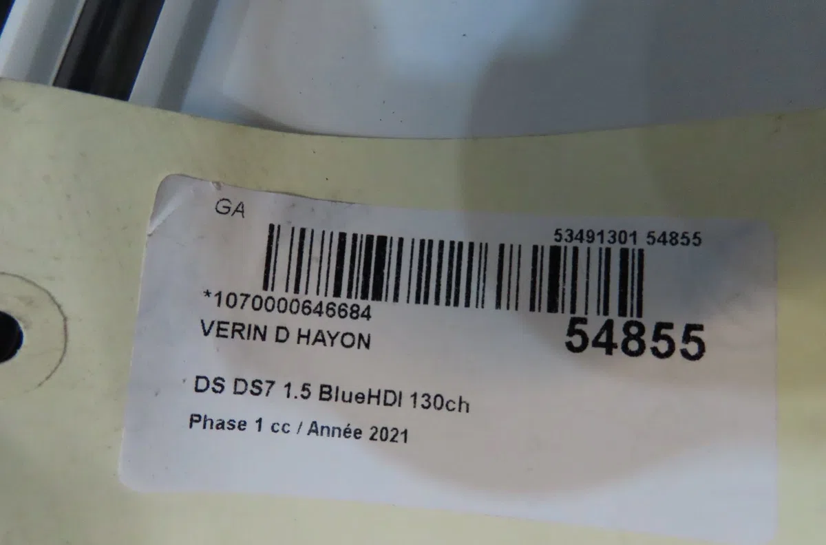 Verin droit hayon Ds DS 7 Crossback (J4_, JR_, JC_) 1.5 bluehdi 130 (jcyhzj, jcyhzr) (2017) occasion