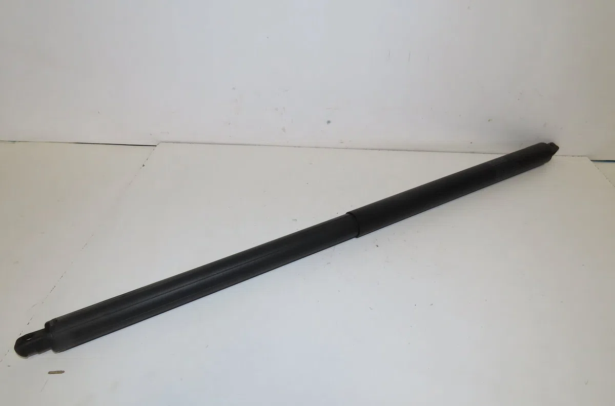 Verin droit hayon Ford KUGA II (DM2) 2.0 tdci (2013-2014) occasion