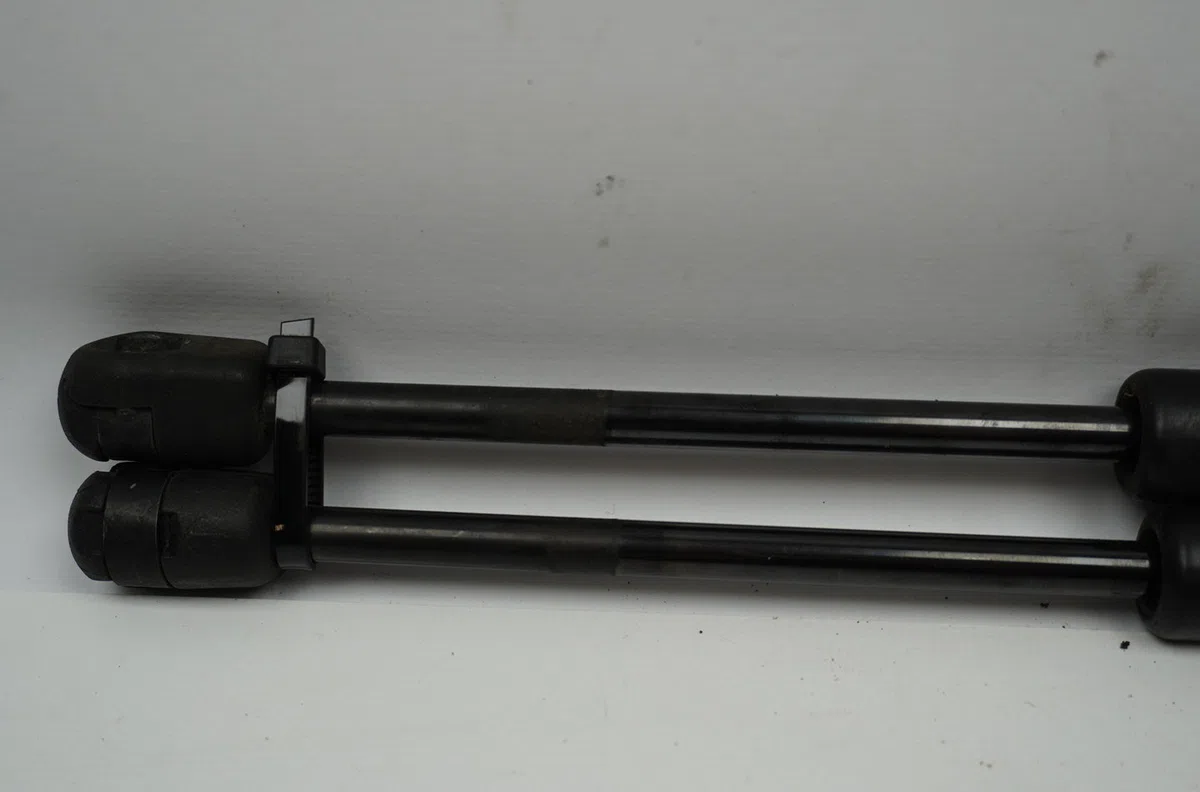 Verin droit hayon Kia MAGENTIS II (MG) 2.0 crdi (2006-2010) occasion