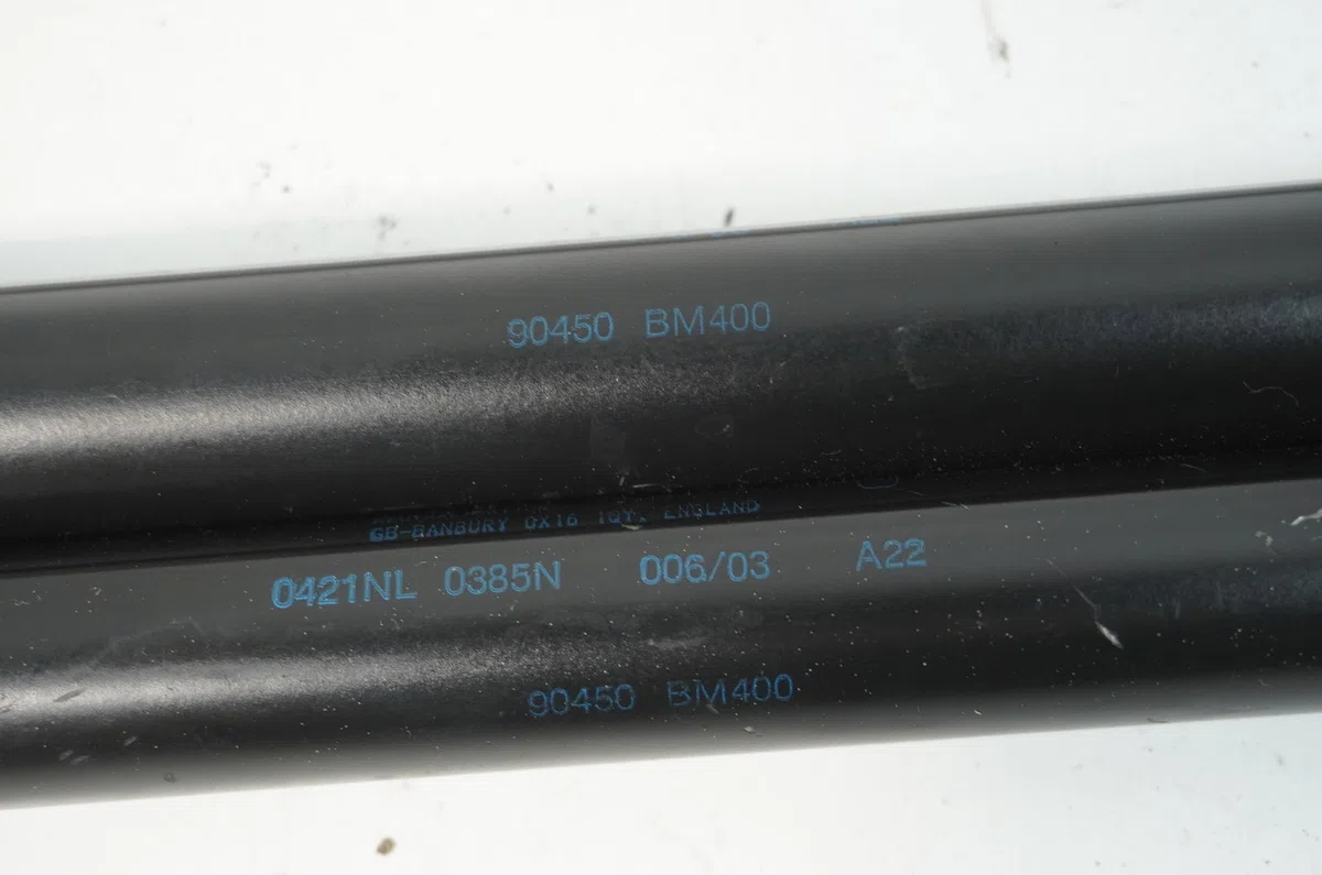 Verin droit hayon Nissan ALMERA II Hatchback (N16) 1.8 (2000-2002) occasion