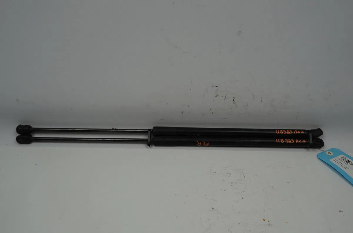 Verin droit hayon Opel ADAM (M13) 1.4 (2012-2019) occasion