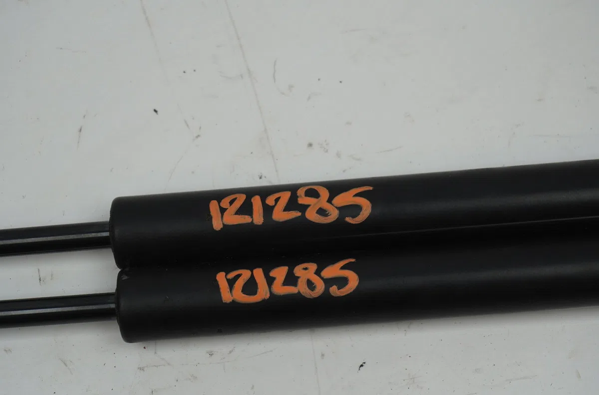 Verin droit hayon Peugeot 207-207 (WA_, WC_) 1.6 hdi (2006-2013) 5 portes occasion