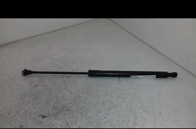Verin droit hayon Peugeot 208 I (CA_, CC_) 1.4 hdi (2012) 3 portes occasion