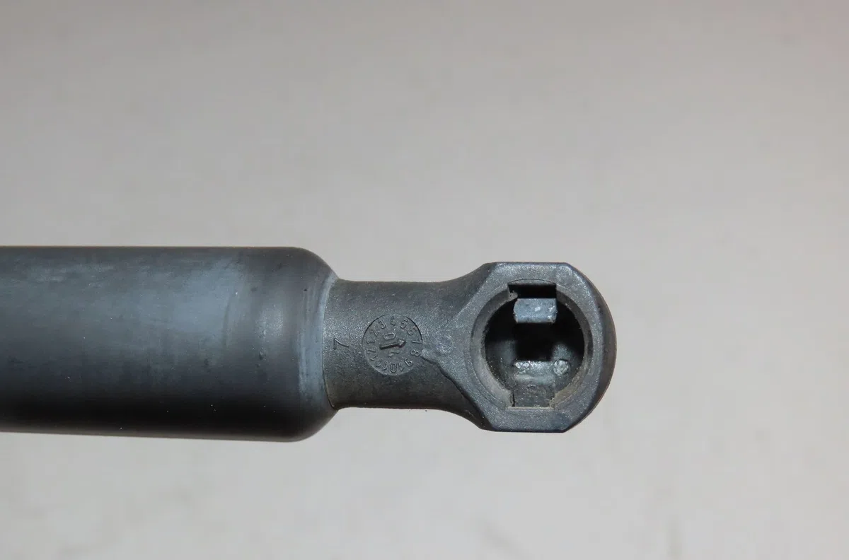 Verin droit hayon Peugeot 307 (3A-C) 1.6 hdi 110 (2004-2009) 5 portes occasion
