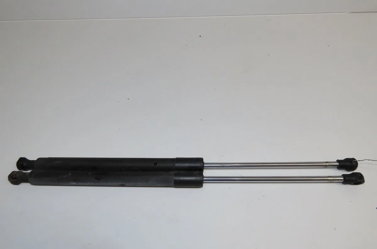 Verin droit hayon Renault CLIO III (BR0-1, CR0-1) 1.5 dci (c-br0g, c-br1g) (2005-2012) 5 portes occasion