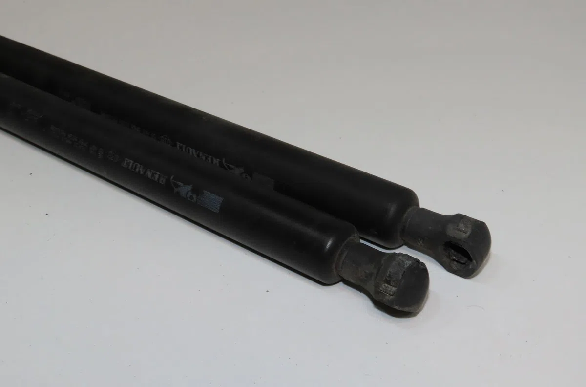 Verin droit hayon Renault LAGUNA II (BG0-1_) 1.8 16v (bg04, bg0b, bg0c, bg0v) (2001-2005) occasion
