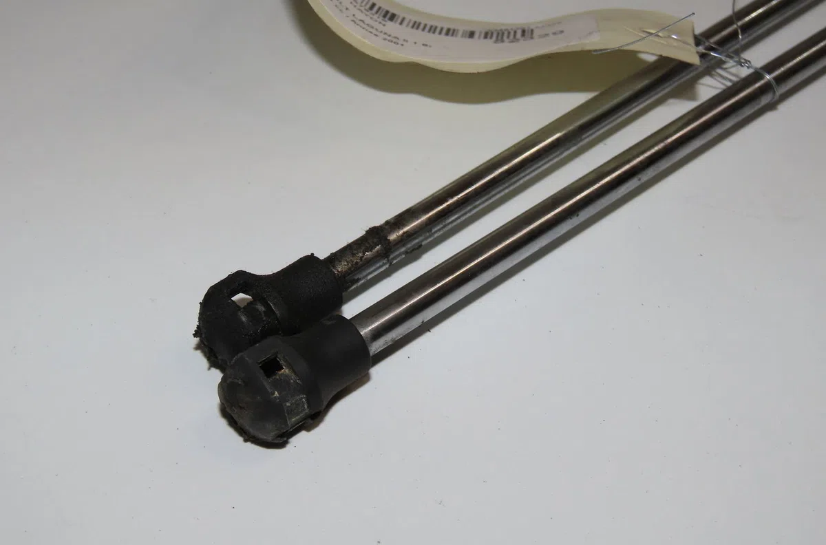 Verin droit hayon Renault LAGUNA II (BG0-1_) 1.8 16v (bg04, bg0b, bg0c, bg0v) (2001-2005) occasion