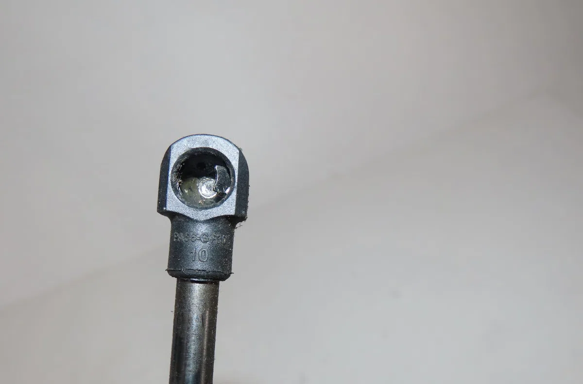 Verin droit hayon Renault LAGUNA III (BT0-1) 1.5 dci (bt00, bt0a, bt0t, bt1j) (2007-2015) 5 portes occasion