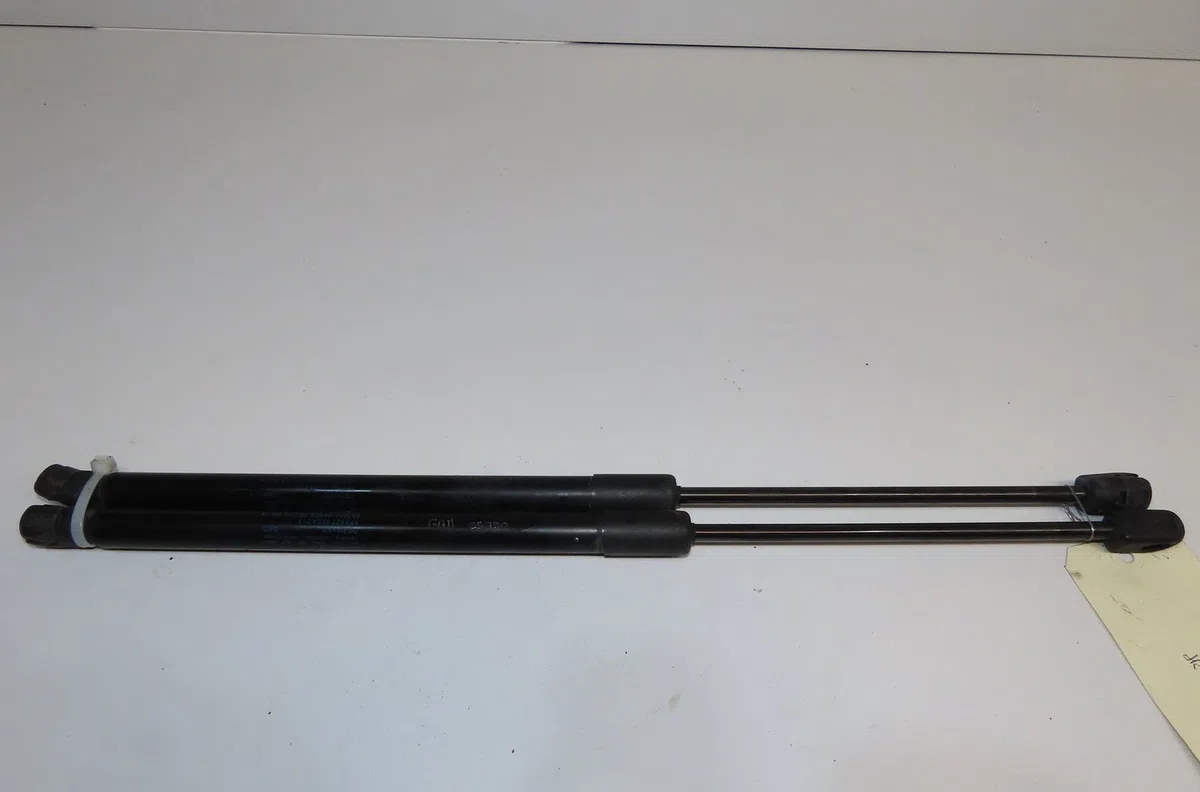 Verin droit hayon Seat LEON (5F1) 2.0 tdi (2012-2020) 5 portes occasion