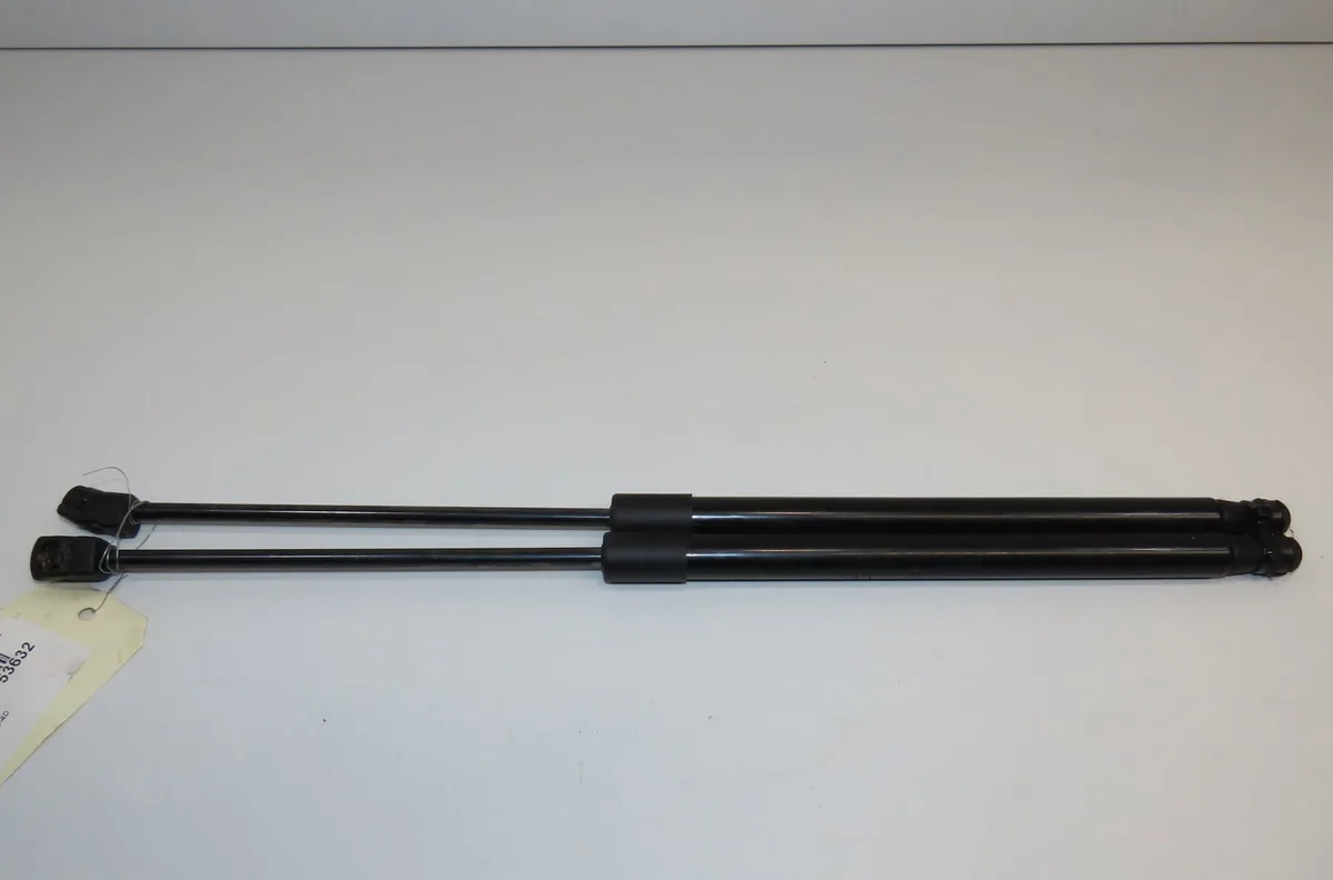 Verin droit hayon Toyota AVENSIS (_T25_) 2.0 d-4d (cdt250_) (2003-2008) occasion