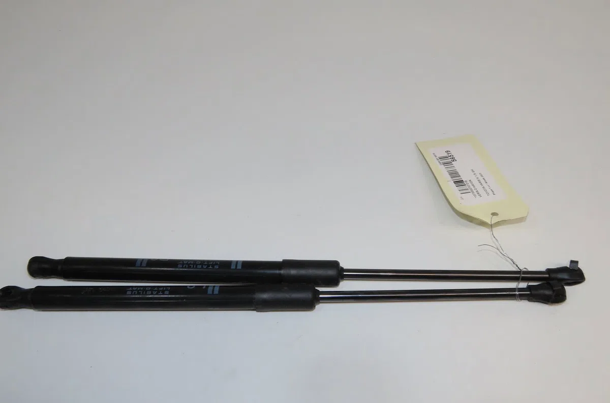 Verin droit hayon Toyota YARIS (_P21_, _PA1_, _PH1_) 1.5 hybrid (mxph10, mxph11) (2020) 5 portes occasion