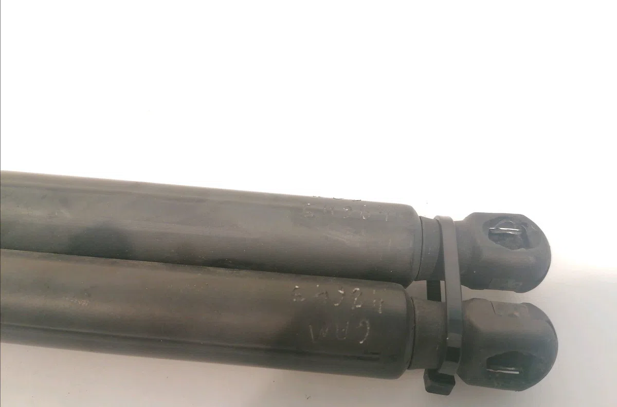 Verin droit hayon Volkswagen GOLF VI (5K1) 2.0 tdi (2008-2013) 5 portes occasion
