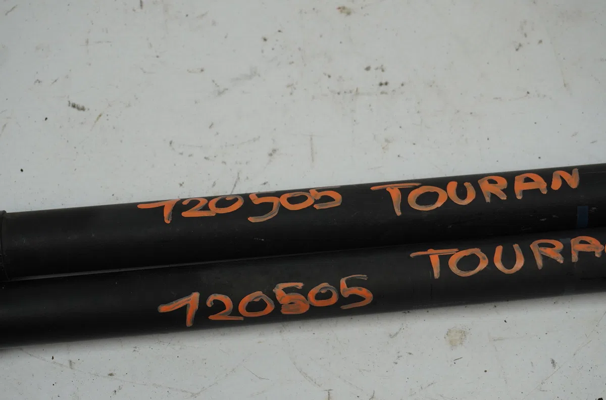 Verin droit hayon Volkswagen TOURAN (1T1, 1T2) 2.0 tdi 16v (2003-2010) 5 portes occasion