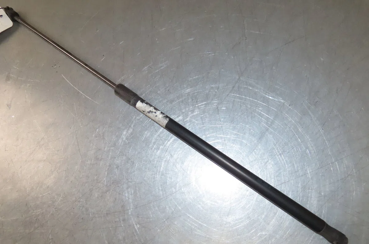 Verin g capot Volkswagen NEW BEETLE Décapotable (1Y7) 1.9 tdi (2003-2010) occasion
