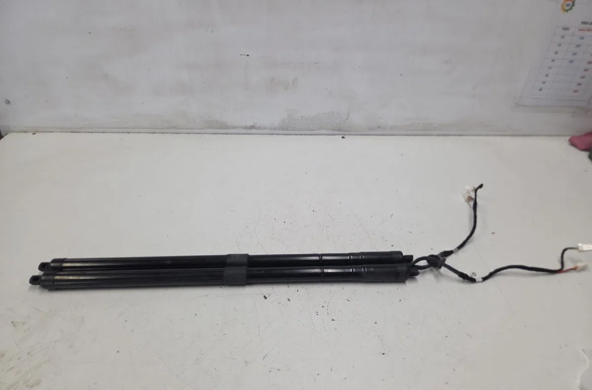 Verin gauche hayon CITROEN C4 PICASSO 2 PHASE 2 occasion