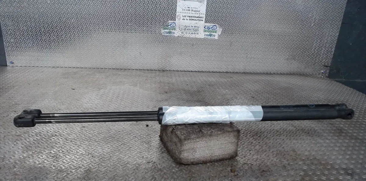 Verin gauche hayon Mazda 2 (DE_, DH_) 1.3 (de3fs) (2007-2015) occasion