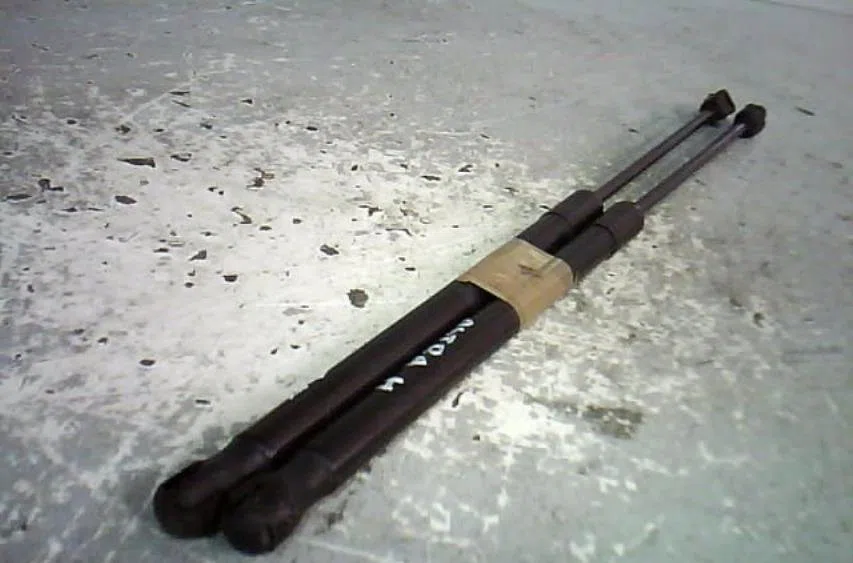 Verin gauche hayon Opel ASTRA H GTC (A04) 1.9 cdti (l08) (2005-2010) occasion