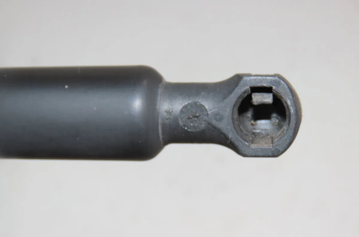 Verin gauche hayon Peugeot 307 (3A-C) 1.6 hdi 110 (2004-2009) 5 portes occasion