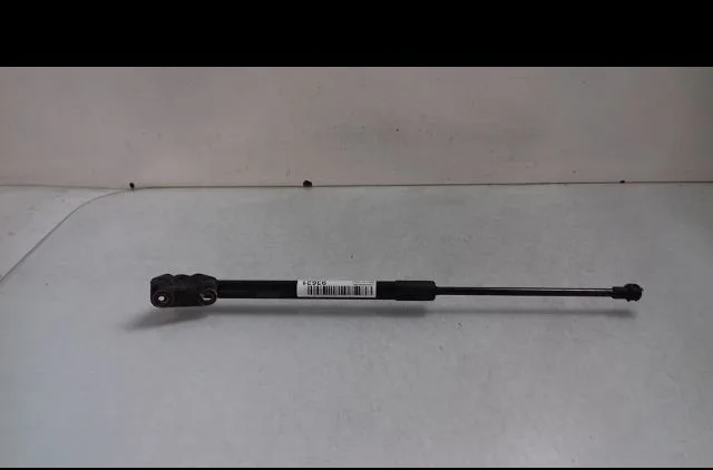 Verin gauche hayon Toyota YARIS (_P9_) 1.4 d-4d (nlp90_) (2005-2012) occasion