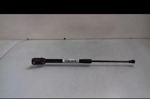 Verin gauche hayon Toyota YARIS (_P9_) 1.4 d-4d (nlp90_) (2005-2012) occasion