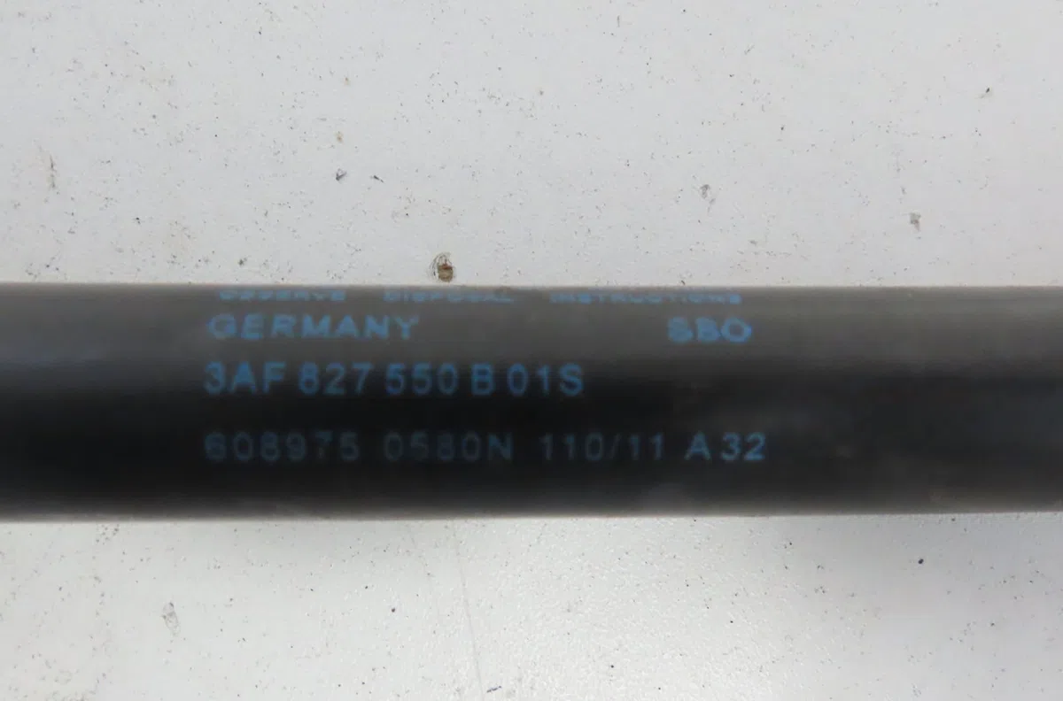 Verin gauche hayon Volkswagen PASSAT B7 Variant (365) 1.6 tdi (2010-2014) occasion