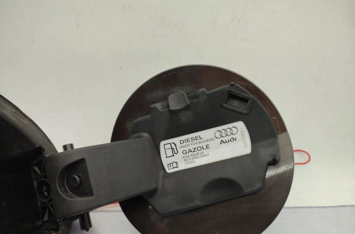 Volet de trappe carburant AUDI A1 1 SPORTBACK PHASE 1 occasion
