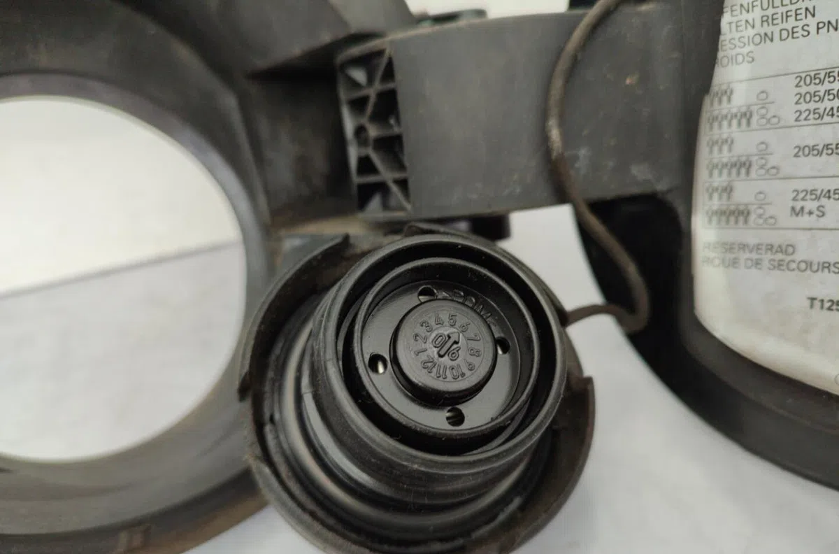 Volet de trappe carburant AUDI A3 2 PHASE 1 occasion