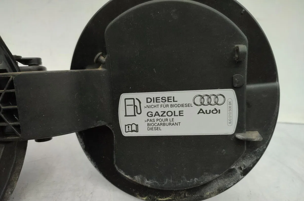 Volet de trappe carburant AUDI A3 2 PHASE 2 occasion
