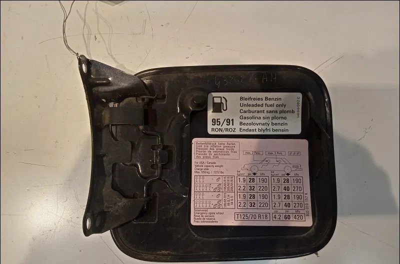 Volet de trappe carburant Audi A3 (8L1) 1.6 (1996-2003) occasion