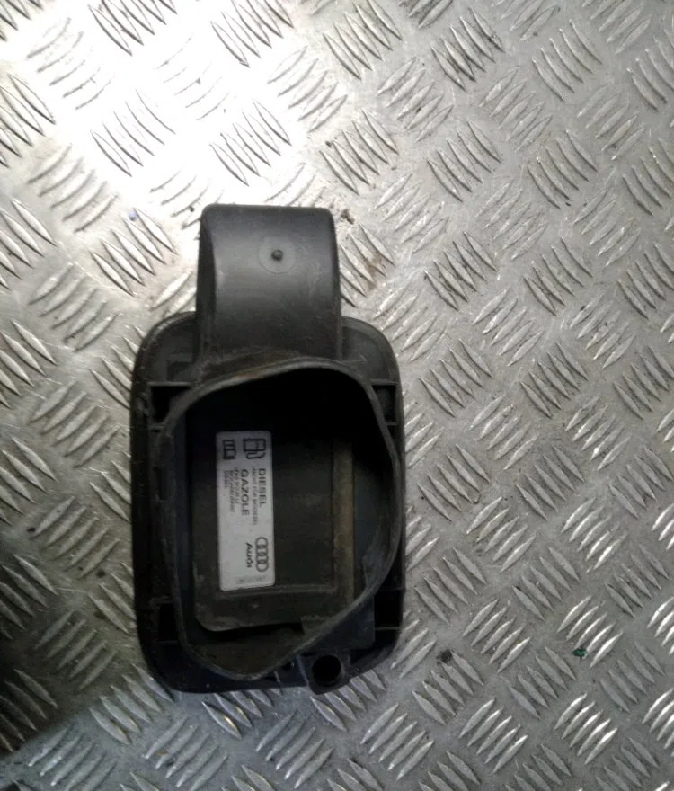 Volet de trappe carburant Audi A4 B8 Avant (8K5) 2.0 tdi (2008-2015) occasion