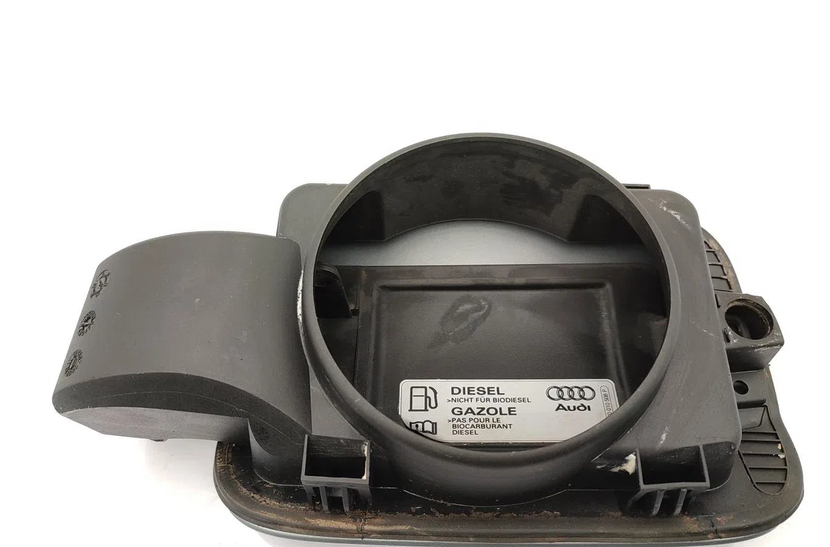 Volet de trappe carburant AUDI A5 1 COUPE PHASE 1 occasion