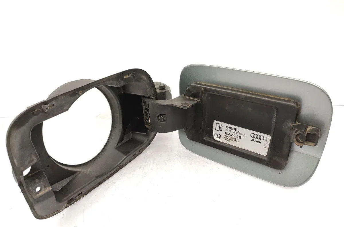 Volet de trappe carburant AUDI A5 1 COUPE PHASE 1 occasion