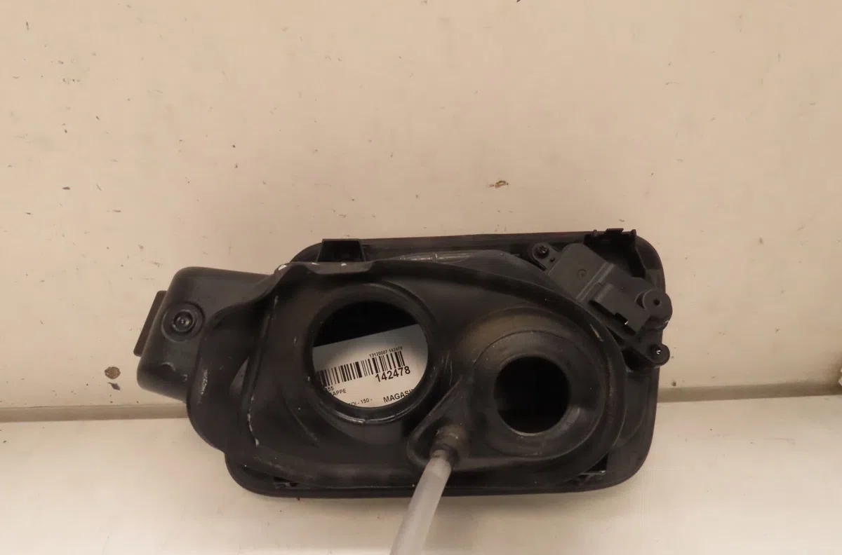 Volet de trappe carburant Audi Q2 (GAB, GAG) 35 tdi (2016) occasion