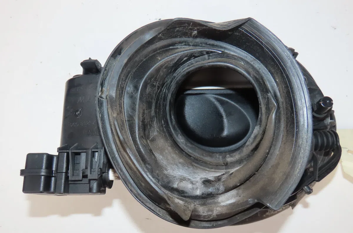 Volet de trappe carburant Bmw 1 (F20) 116 d (2012-2015) occasion