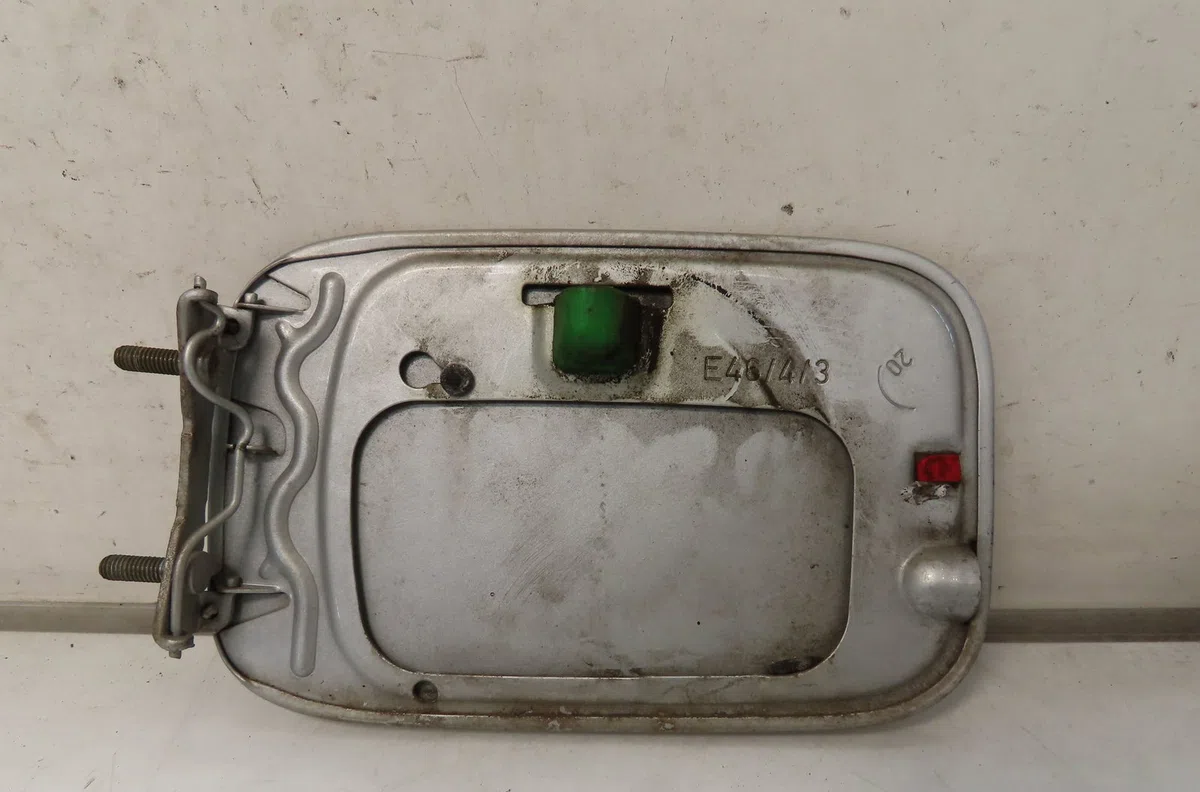 Volet de trappe carburant Bmw 3 (E46) 330 d (1999-2005) occasion