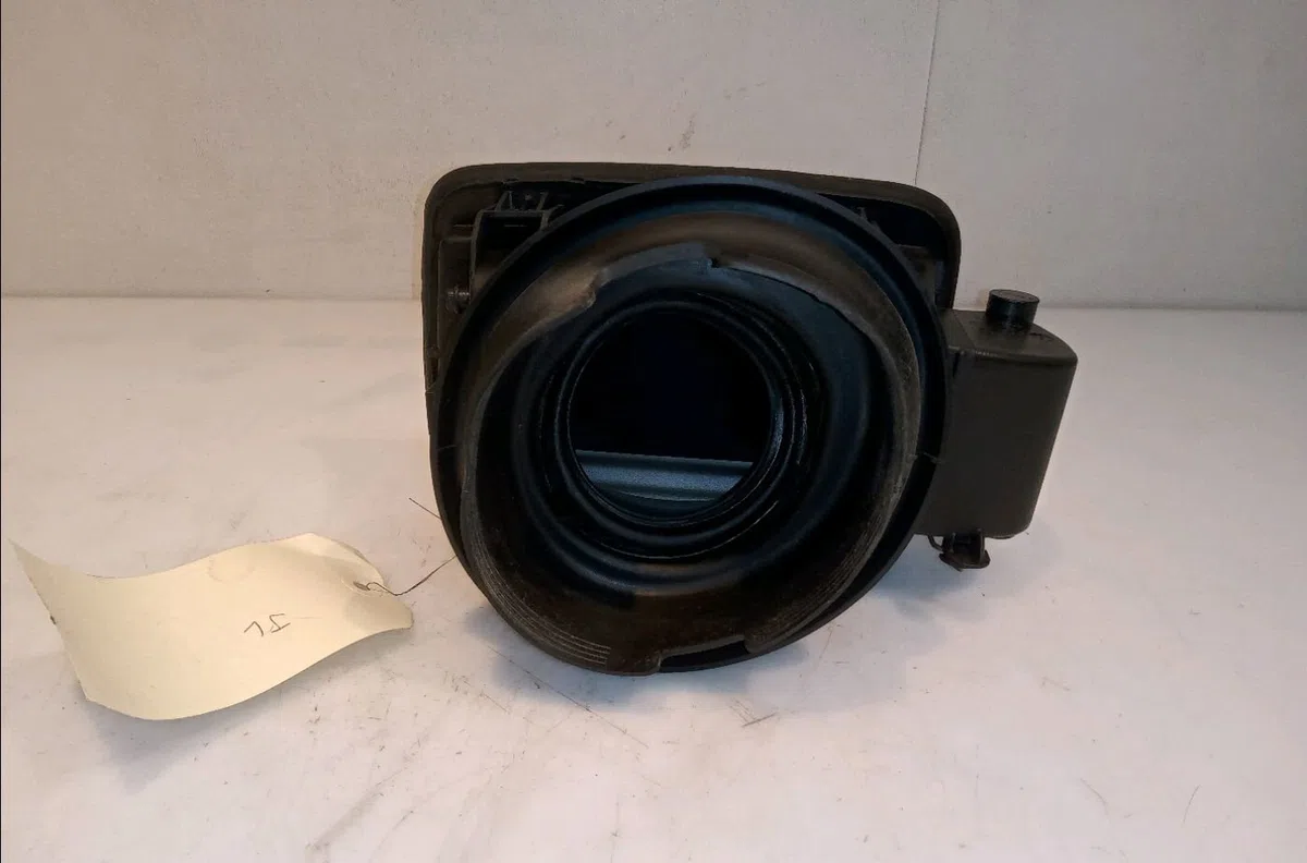 Volet de trappe carburant Bmw 3 (E90) 320 d (2004-2011) occasion