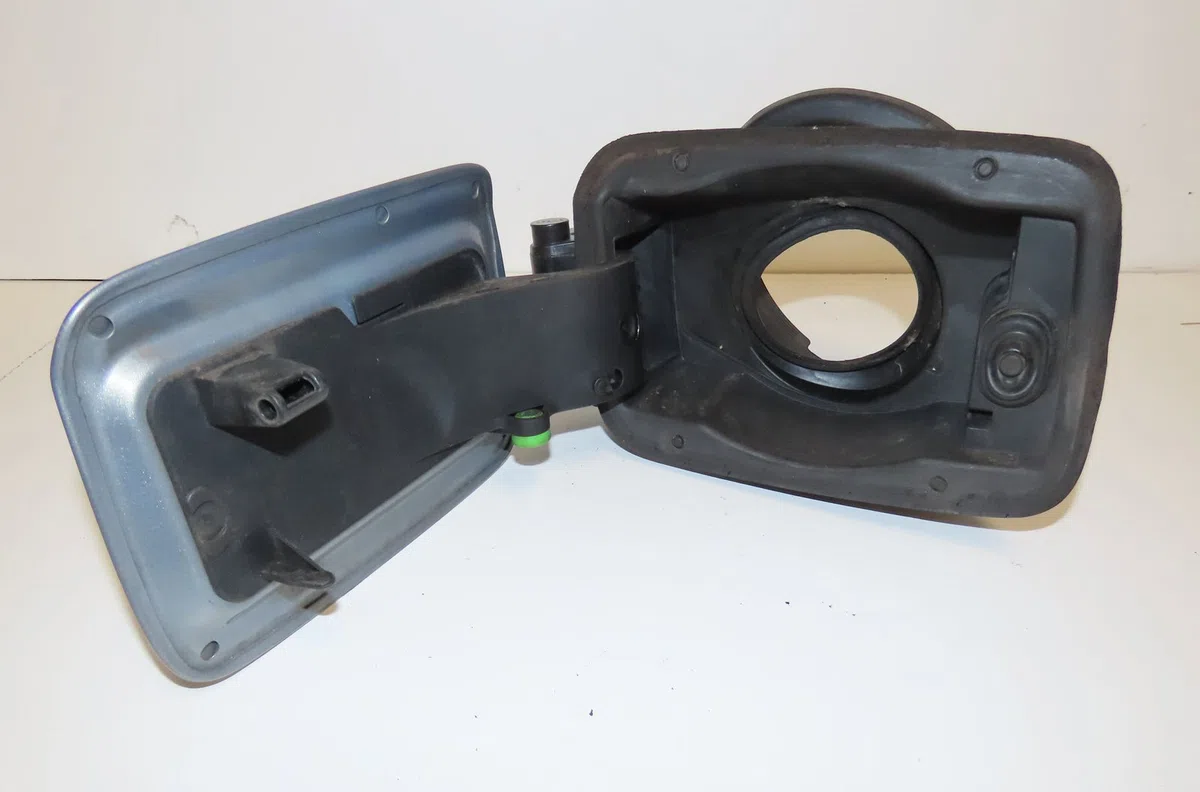 Volet de trappe carburant Bmw 3 Touring (E91) 318 d (2005-2007) occasion