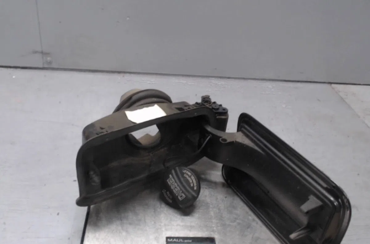 Volet de trappe carburant Bmw 5 Touring (F11) 530 d (2011-2017) occasion