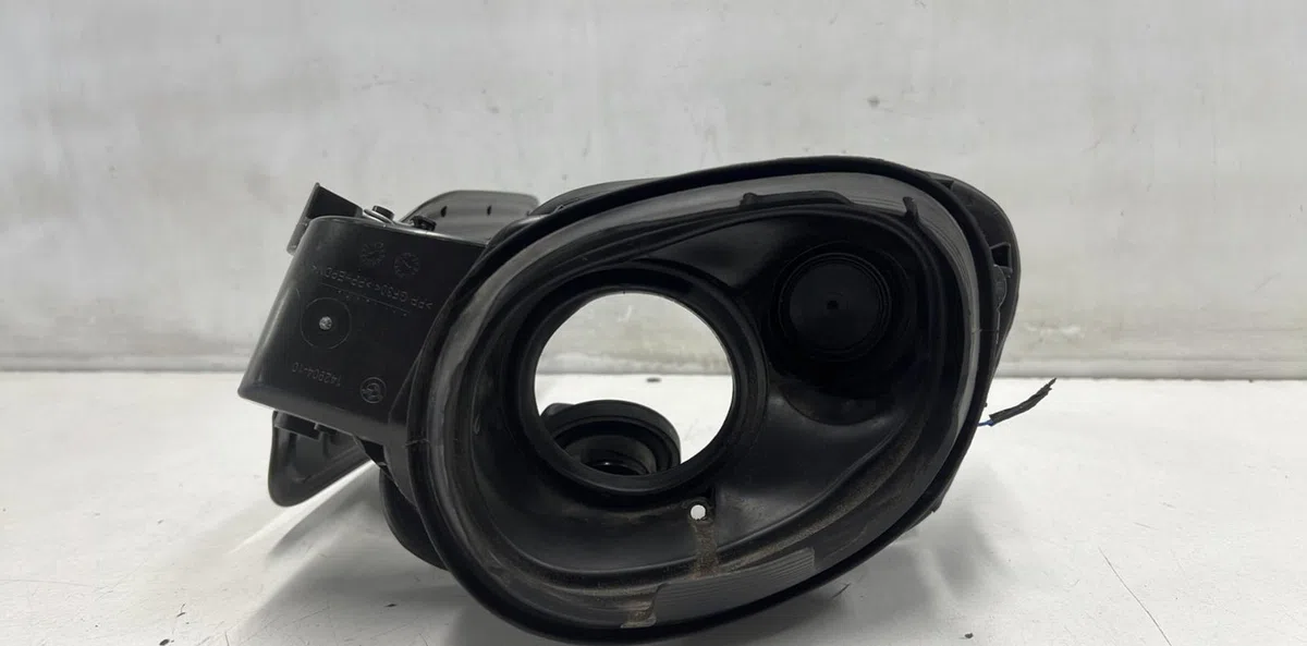 Volet de trappe carburant BMW SERIE 1 F40 occasion